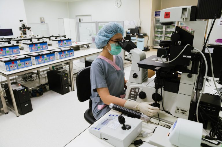 Lab technician working in the embryo lab